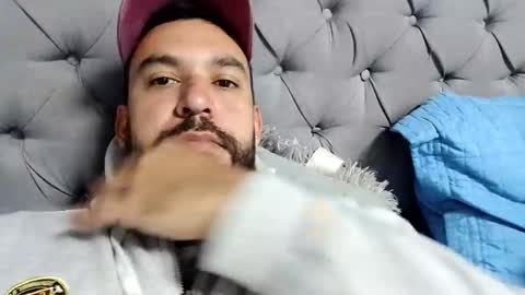 Snapshot of antony_gar chatting on March 3, 11:49 am Antony online show from March 3, 11:49 am