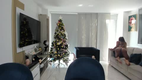 Snapshot of antotss chatting on December 28, 5:14 pm Maria Antonia online show from December 28, 5:14 pm