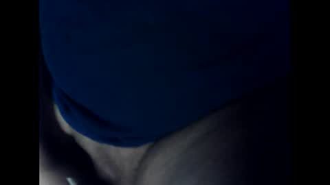 Snapshot of antxon12 chatting on December 27, 11:21 pm antxon12 online show from December 27, 11:21 pm