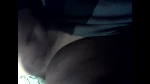 Snapshot of antxon12 chatting on December 31, 8:12 pm antxon12 online show from December 31, 8:12 pm