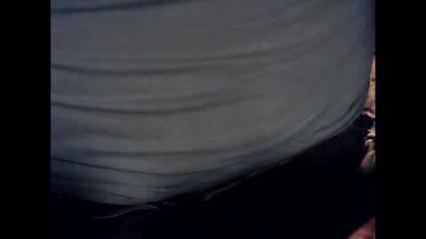 Snapshot of antxon12 chatting on March 2, 6:05 am antxon12 online show from March 2, 6:05 am