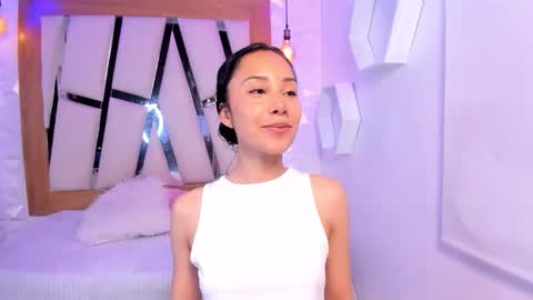 any_clark_ online show from November 8, 9:57 pm