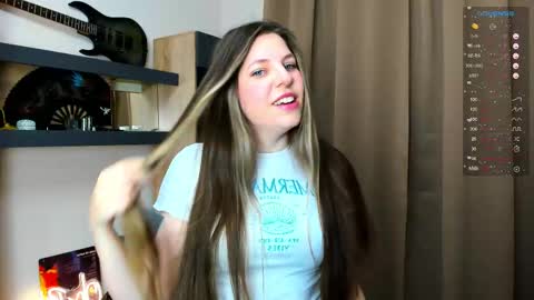 Anya online show from December 20, 6:48 pm