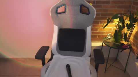 anya online show from March 10, 10:55 pm