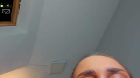 Anya online show from November 8, 1:22 pm