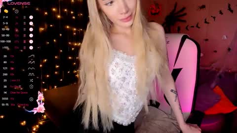 Anya online show from October 31, 2:23 am