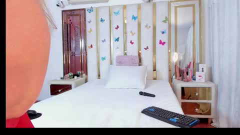 Anyela  online show from February 26, 4:00 am