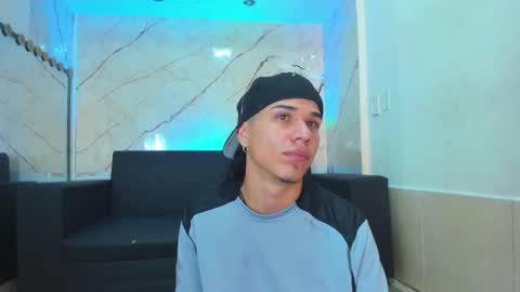 anyelo_sexyhot online show from October 12, 1:10 pm