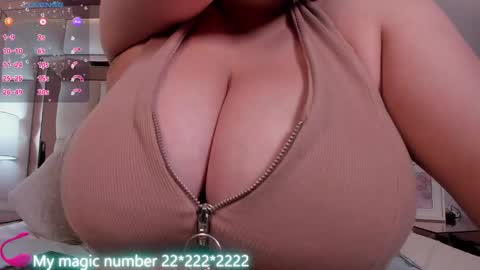 Snapshot of anyi_sweet_titss chatting on February 26, 5:28 am Anyi online show from February 26, 5:28 am