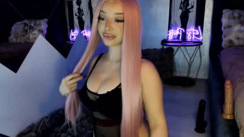 Sophie online show from November 23, 8:52 pm