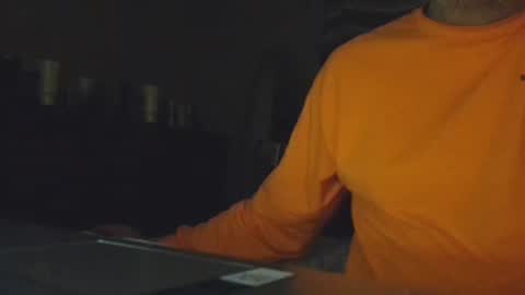 Snapshot of anytime07 chatting on January 18, 11:58 am Daddy online show from January 18, 11:58 am