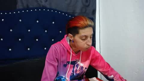 anyu online show from December 4, 2:42 am