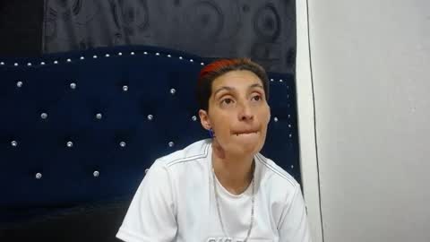 anyu online show from December 11, 4:18 am