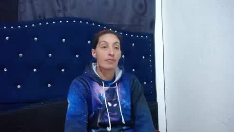 anyu online show from December 19, 8:13 am