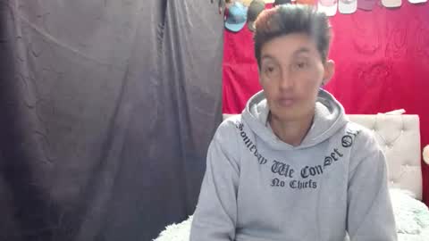 anyu online show from February 8, 3:26 pm