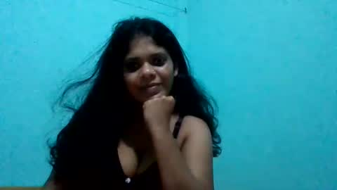Snapshot of apa142817 chatting on July 1, 7:46 pm Aparalux online show from July 1, 7:46 pm