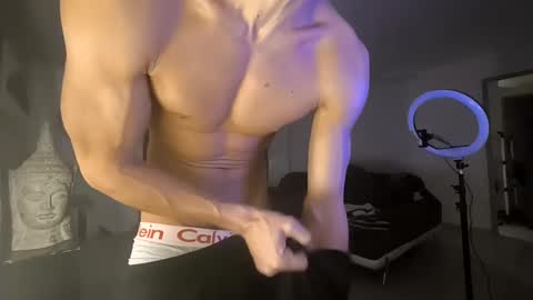 apollonfitx_69 online show from January 20, 11:54 pm