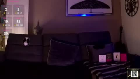 apollonfitx_69 online show from April 2, 8:17 pm