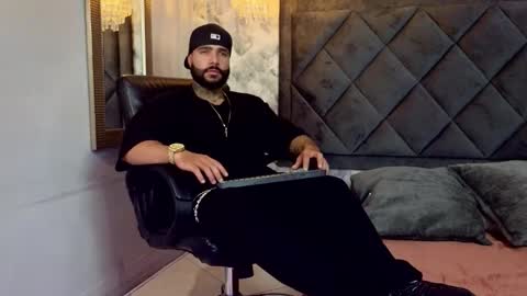 Apolo online show from September 23, 9:18 pm