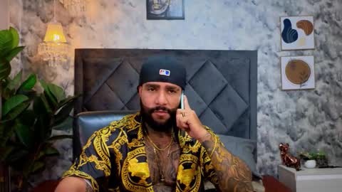 Apolo online show from November 6, 9:37 pm