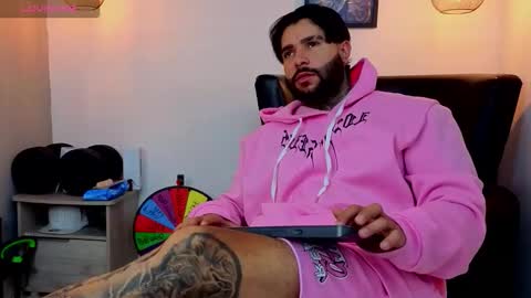 Snapshot of apolo_ryder chatting on June 10, 5:23 pm APOLO online show from June 10, 5:23 pm