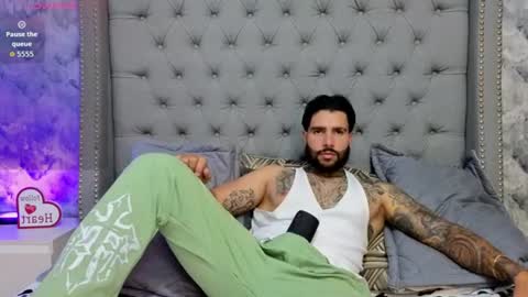Snapshot of apolo_ryder chatting on June 22, 4:59 pm APOLO online show from June 22, 4:59 pm