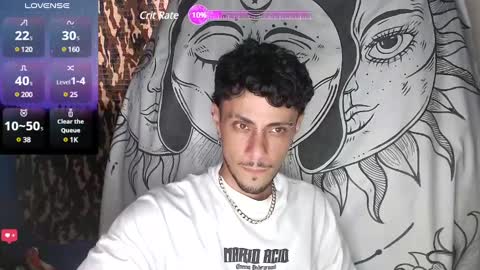 Snapshot of apolo_s chatting on December 8, 12:52 pm Andres online show from December 8, 12:52 pm