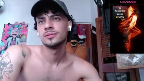 Andres online show from April 10, 4:01 pm