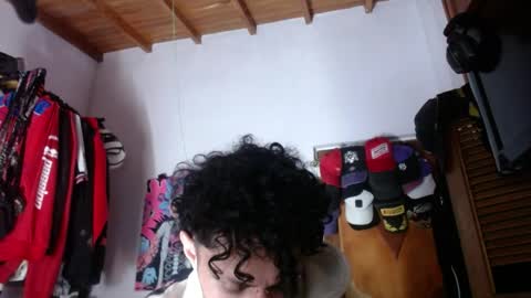 Andres online show from June 10, 5:39 am