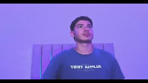 apologray__ online show from April 13, 8:14 pm