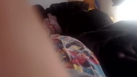 apple0716 online show from March 5, 7:10 pm