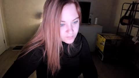 appleyummybuns online show from November 29, 2:36 am