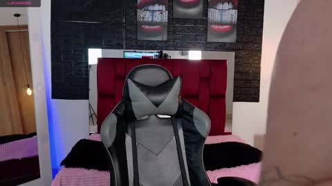 April SC online show from October 10, 2:05 pm