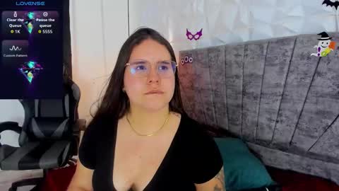 April SC online show from October 30, 9:26 pm