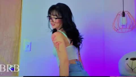   online show from February 28, 12:17 pm