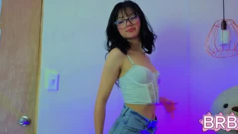   online show from April 8, 12:05 pm