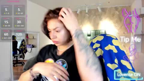  April  online show from November 10, 11:31 am