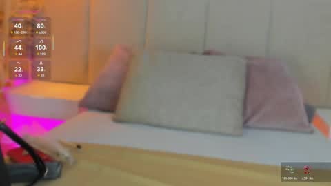 Snapshot of april_ebony18_ chatting on May 1, 11:15 am April online show from May 1, 11:15 am