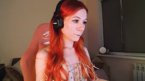 Snapshot of april_felicity chatting on July 13, 7:38 pm April online show from July 13, 7:38 pm