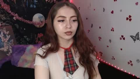 april_l6 online show from October 8, 9:23 pm