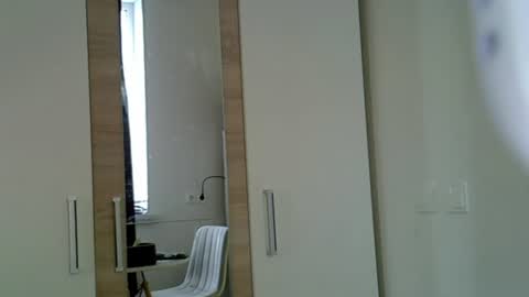 Snapshot of april_purr chatting on July 3, 11:05 am April Purr online show from July 3, 11:05 am
