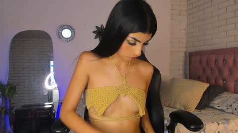 Scarlett Independent Model  online show from December 19, 2:01 am