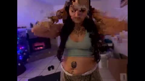 Snapshot of aprilanna chatting on December 5, 3:59 am AnnaApril420 online show from December 5, 3:59 am