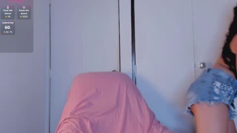 aprilgrey111 online show from March 23, 7:51 pm