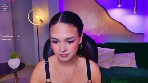 Snapshot of aprilrhodes_ chatting on December 24, 7:28 am April Rhodes online show from December 24, 7:28 am