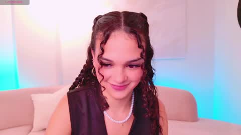Snapshot of aprilrhodes_ chatting on January 12, 5:11 pm April Rhodes online show from January 12, 5:11 pm