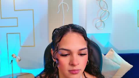 Snapshot of aprilrhodes_ chatting on January 17, 3:12 am April Rhodes online show from January 17, 3:12 am