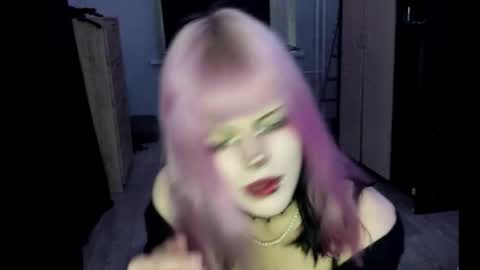 Alice D online show from May 4, 8:49 pm