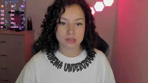 aqua emilly online show from February 24, 2:30 am