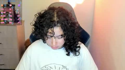 aqua emilly online show from September 13, 9:47 pm